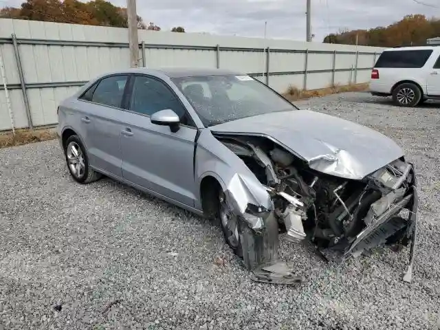 WAUAUGFF9H1044577 2017 AUDI A3-3