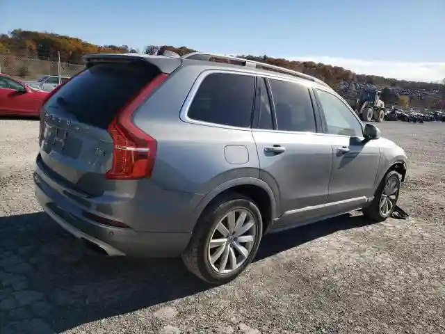 YV4A22PKXH1135507 2017 VOLVO XC90-2