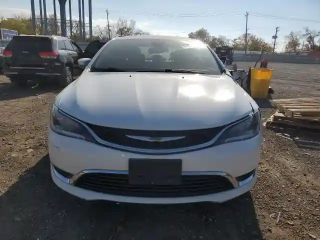 1C3CCCAB0GN179860 2016 CHRYSLER 200-4