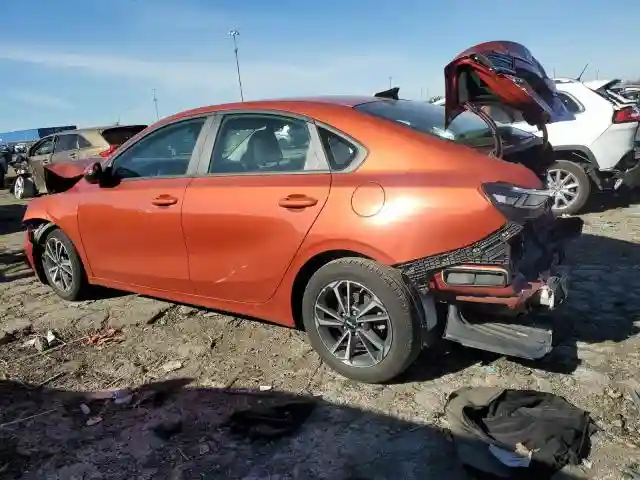 3KPF24AD4RE708365 2024 KIA FORTE-1