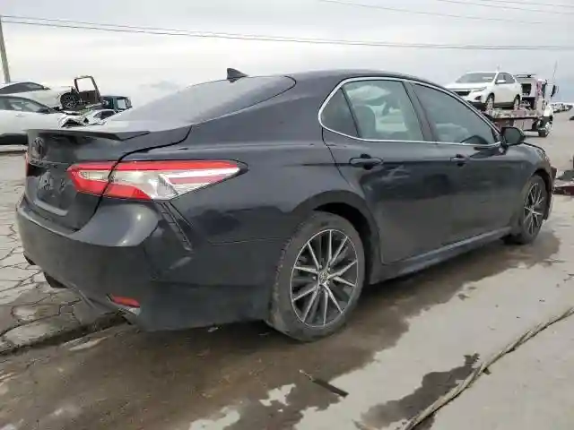 4T1G11AK4MU519922 2021 TOYOTA CAMRY-2