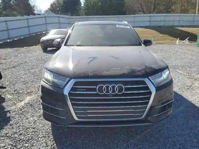 WA1LHAF71JD031696 2018 AUDI Q7-4