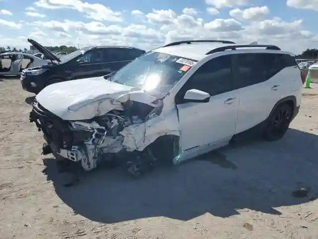3GKALMEV0NL252451 2022 GMC TERRAIN-0
