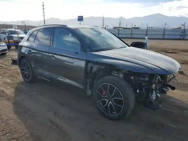 WA1B4AFY9S2053569 2025 AUDI SQ5-3