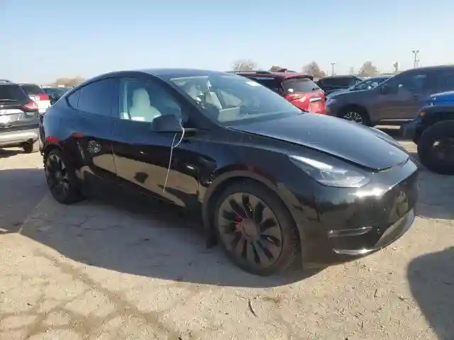 7SAYGDEFXNF327021 2022 TESLA MODEL Y-3