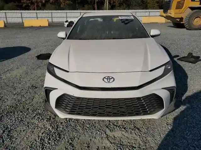 4T1DAACK2SU642759 2025 TOYOTA CAMRY-4