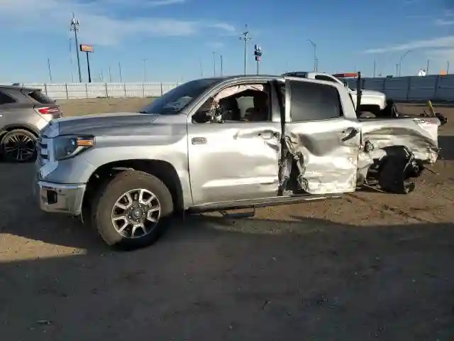 5TFAY5F17MX020317 2021 TOYOTA TUNDRA-0