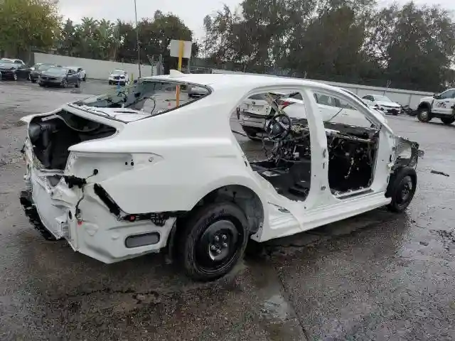 4T1G11AK3LU923972 2020 TOYOTA CAMRY-2