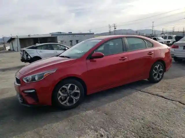3KPF24AD0ME338718 2021 KIA FORTE-0
