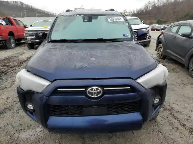 JTENU5JR4P6182101 2023 TOYOTA 4RUNNER SE-4