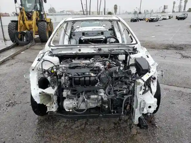 4T1G11AK3LU923972 2020 TOYOTA CAMRY-4
