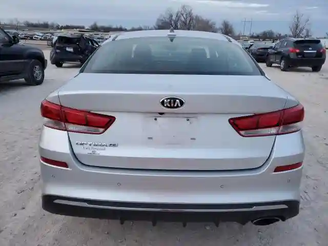 5XXGT4L36KG376755 2019 KIA OPTIMA-5