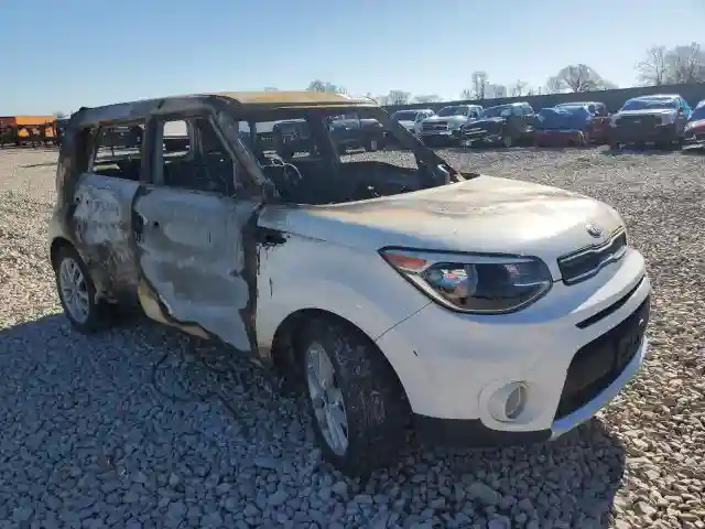 KNDJP3A53J7904266 2018 KIA SOUL-3