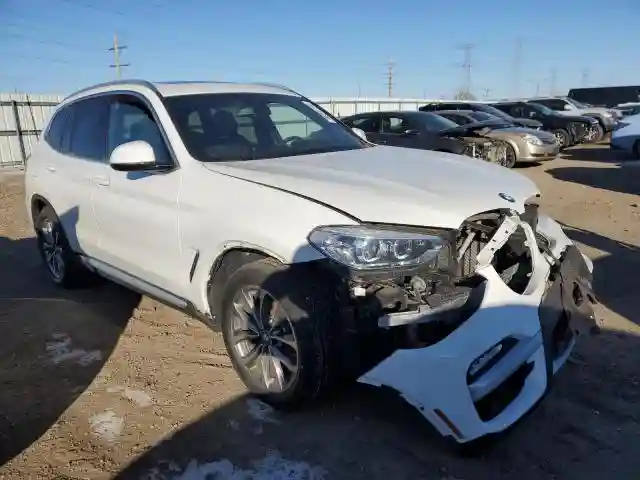 5UXTR9C54KLR03783 2019 BMW X3-3