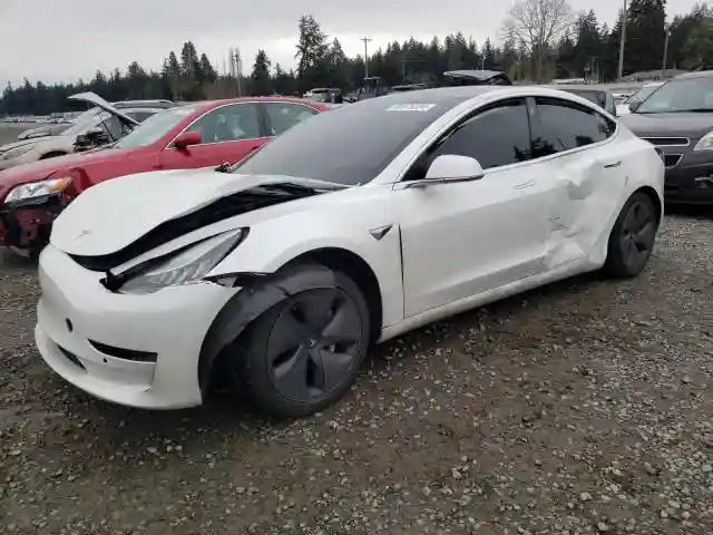 5YJ3E1EB4KF434196 2019 TESLA MODEL 3-0