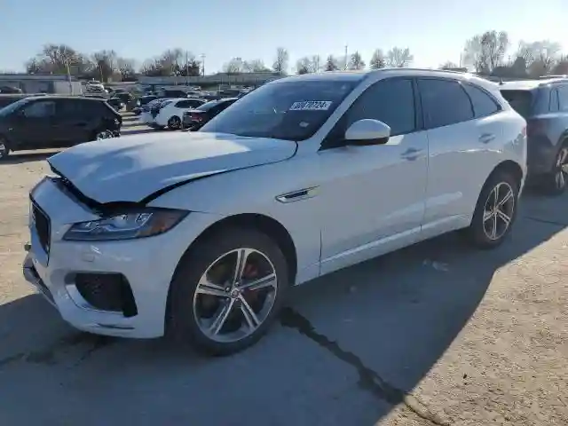 SADCM2FV4JA298472 2018 JAGUAR F-PACE-0