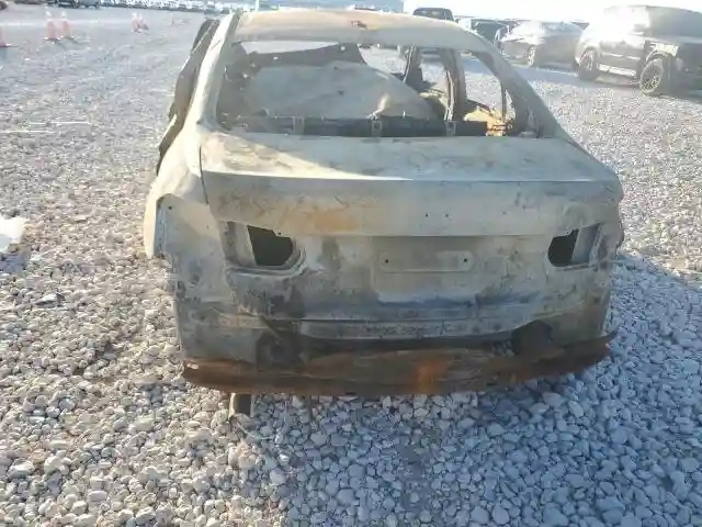 WBA8E1G5XJNU90718 2018 BMW 3 SERIES-5
