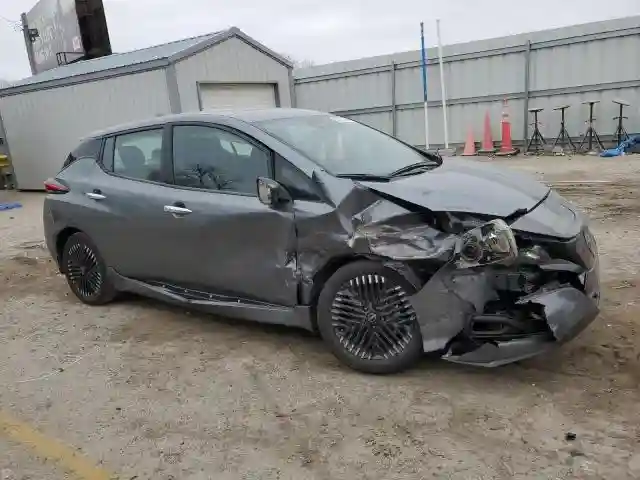 1N4CZ1CV4RC551131 2024 NISSAN LEAF-3