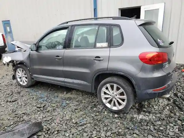 WVGAV7AX1JK000018 2018 VOLKSWAGEN TIGUAN LIM-1