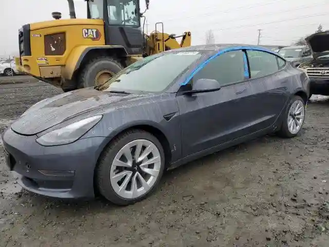 5YJ3E1EB3NF192649 2022 TESLA MODEL 3-0