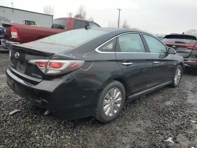 KMHE24L36HA065417 2017 HYUNDAI SONATA-2
