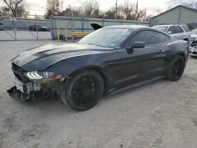1FA6P8CF1J5137950 2018 FORD MUSTANG-0