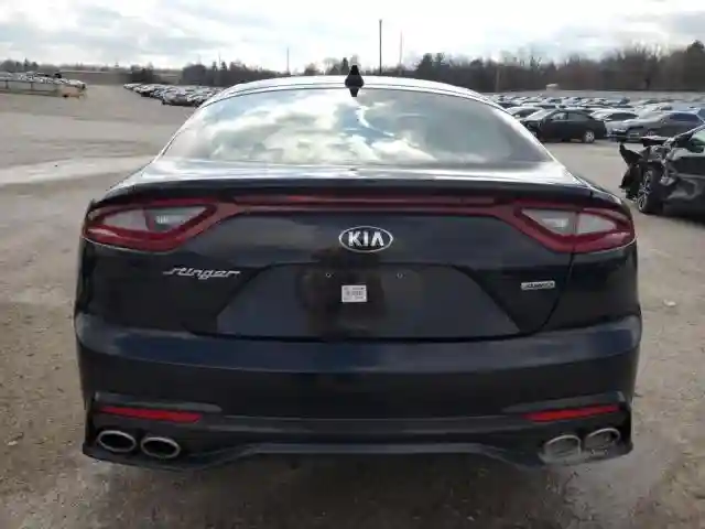 KNAE25LA8J6028383 2018 KIA STINGER-5