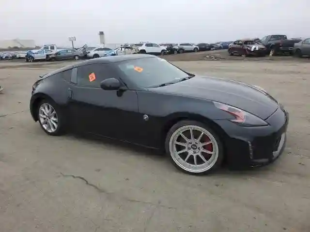 JN1AZ4EH0HM953203 2017 NISSAN 370Z-3