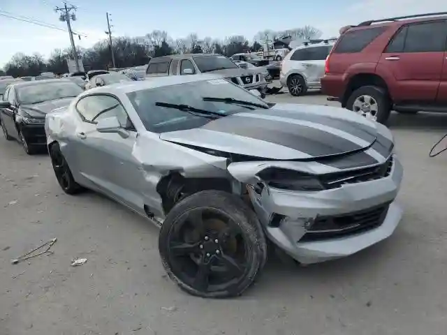 1G1FC1RS8J0107819 2018 CHEVROLET CAMARO-3