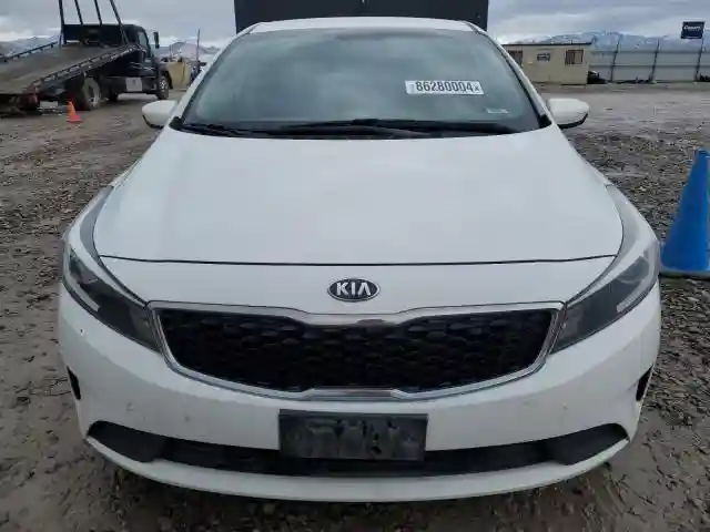 3KPFK4A78JE206313 2018 KIA FORTE-4