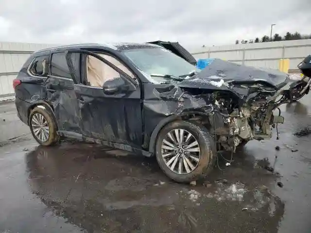 JA4AD3A33LZ040571 2020 MITSUBISHI OUTLANDER-3