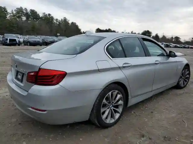 WBA5A7C52GG152105 2016 BMW 5 SERIES-2