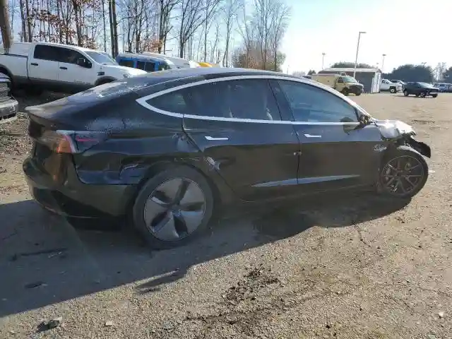 5YJ3E1EA5KF323518 2019 TESLA MODEL 3-2