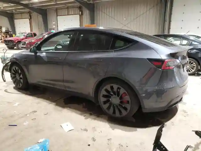 7SAYGDEF3NF444522 2022 TESLA MODEL Y-1