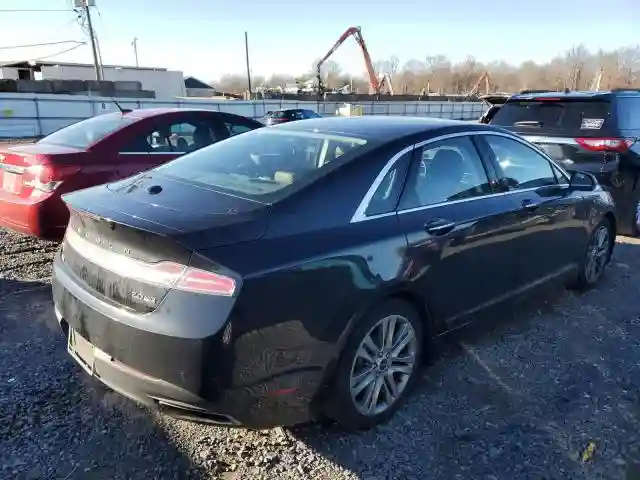 3LN6L2J94FR613415 2015 LINCOLN MKZ-2