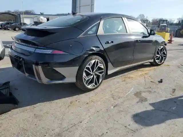 KMHM34AC1SA082726 2025 HYUNDAI IONIQ 6 SE-2