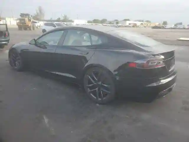 5YJSA1E64NF461218 2022 TESLA MODEL S-1