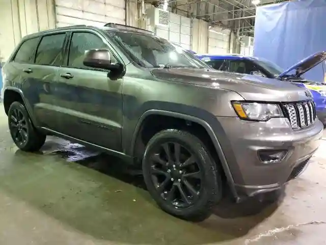 1C4RJFAG3KC587895 2019 JEEP GRAND CHEROKEE-3