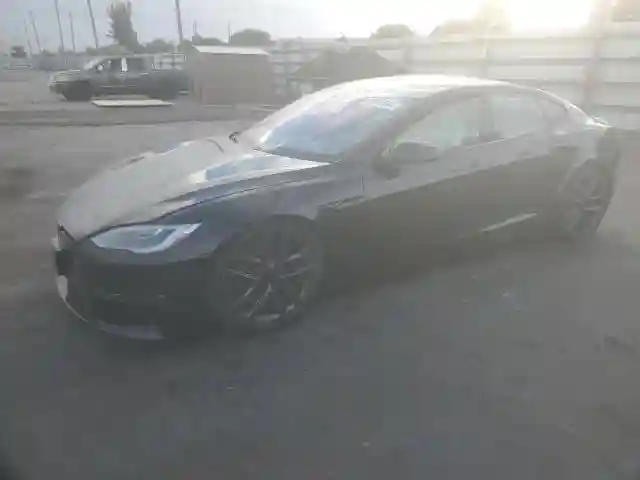 5YJSA1E64NF461218 2022 TESLA MODEL S-0