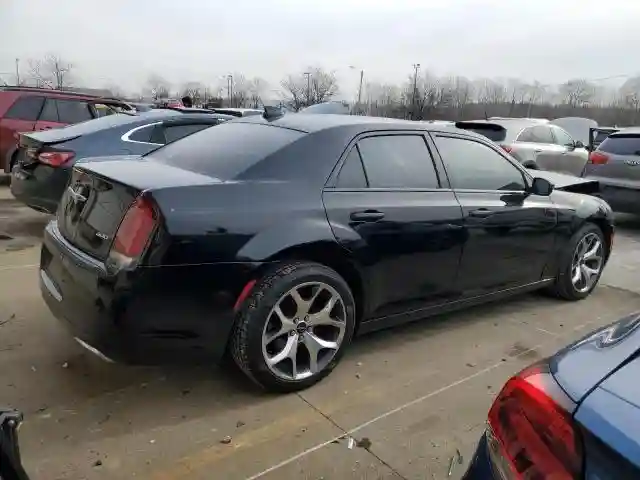 2C3CCAAG4JH265186 2018 CHRYSLER 300-2
