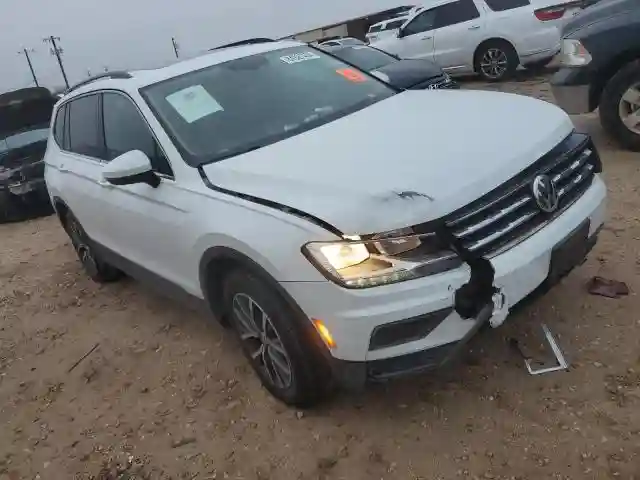 3VV3B7AX4KM027487 2019 VOLKSWAGEN TIGUAN-3