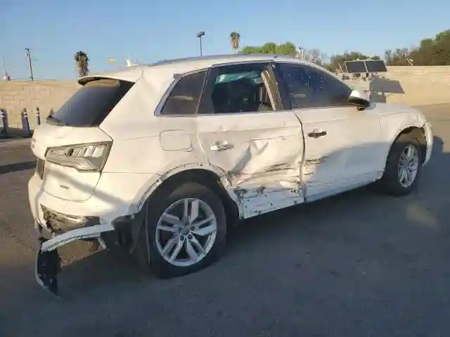 WA1ANAFY3L2110603 2020 AUDI Q5-2
