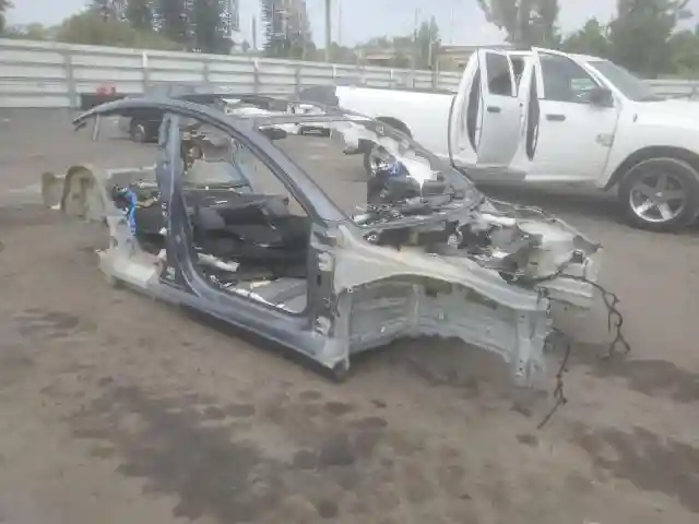 5YJ3E1EA0PF451642 2023 TESLA MODEL 3-3
