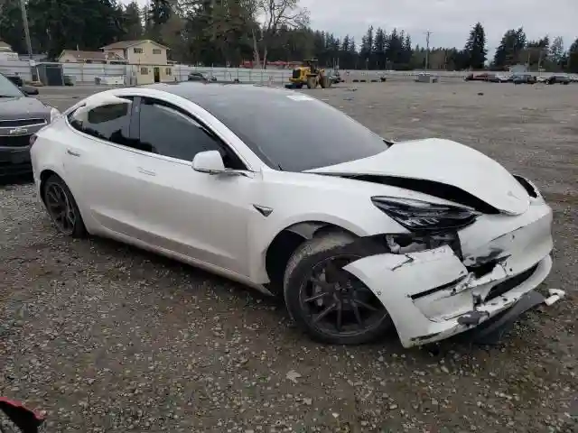 5YJ3E1EB4KF434196 2019 TESLA MODEL 3-3