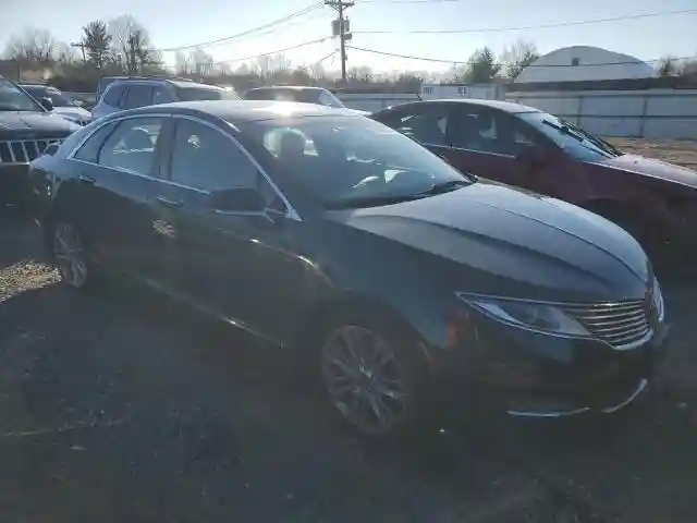 3LN6L2J94FR613415 2015 LINCOLN MKZ-3