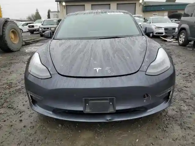 5YJ3E1EB3NF192649 2022 TESLA MODEL 3-4