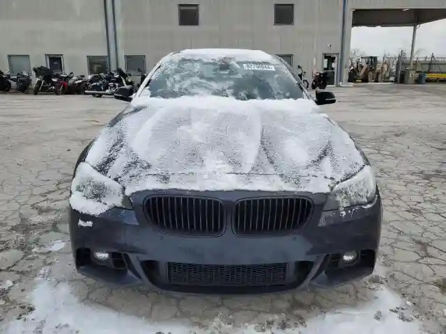 WBA5B3C5XGG255035 2016 BMW 5 SERIES-4