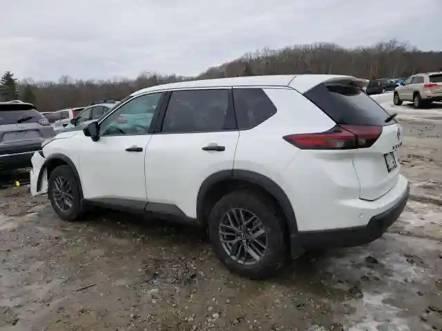 5N1BT3AB1RC746787 2024 NISSAN ROGUE-1