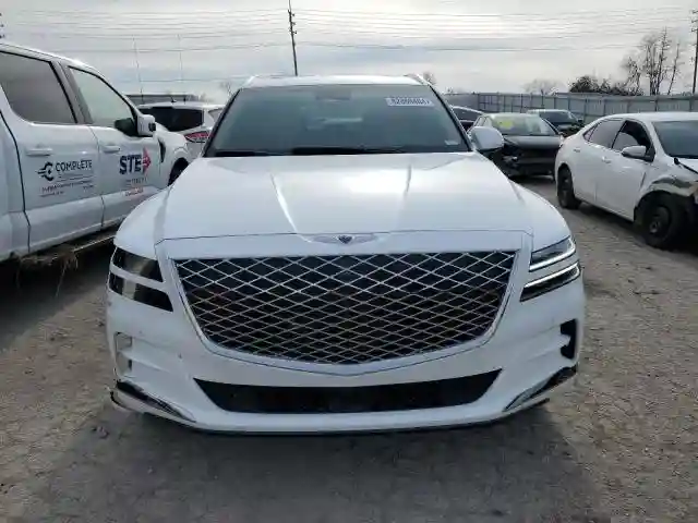 KMUHCESC1MU075011 2021 GENESIS GV80-4