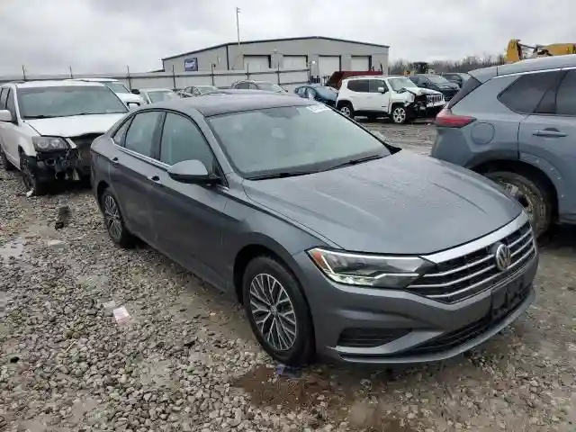 3VWC57BU0MM047746 2021 VOLKSWAGEN JETTA-3